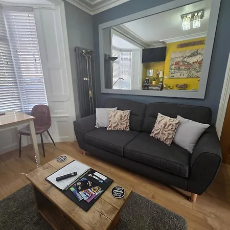 Apartment The Hyding Place On George Street Whitby