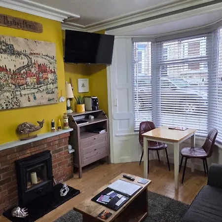 Apartment The Hyding Place On George Street