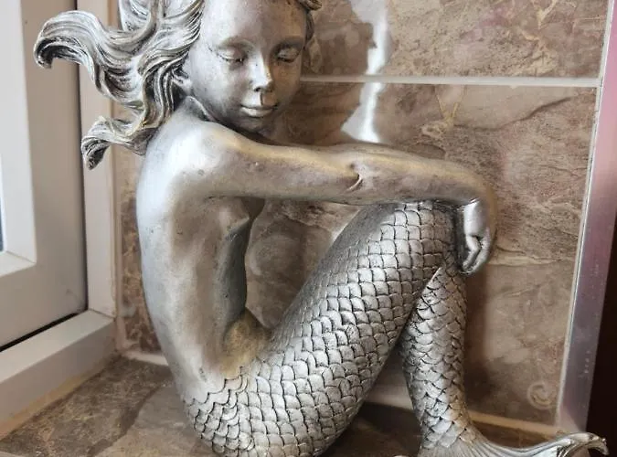 The Hyding Place On George Street アパート ウィットビー